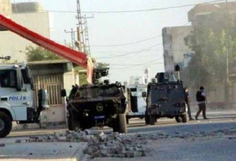 PKK roadside bomb martyrs 3 police in SE Turkey