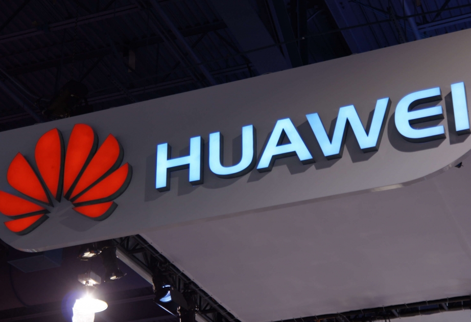 Çinin texnologiya nəhəngi “Huawei”nin gəlirləri artıb