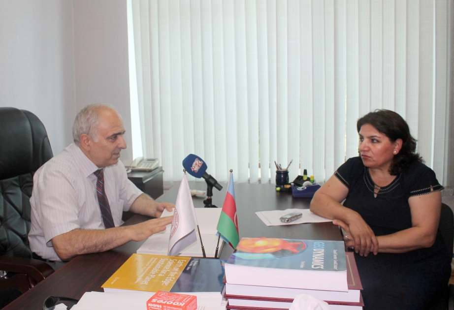 Akademik Fəxrəddin Qədirov: Elmimizin dünyaya inteqrasiyasında “Azərbaycan geologiyası” kitabının böyük rolu olacaq