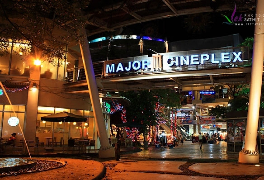 Banqkokda “Major Cineplex” kinoteatrlar kompleksində yanğın baş verib VİDEO