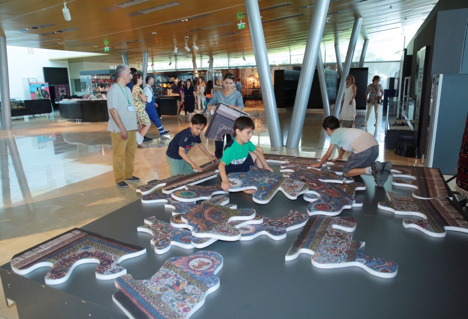 Azərbaycan Xalça Muzeyində “Ailə günü”