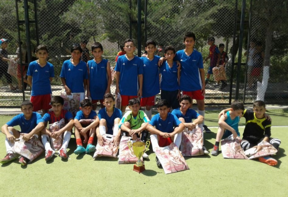 Futbol üzrə “Sevinc” kuboku uğrunda Bakı birinciliyinin qalibləri müəyyənləşib