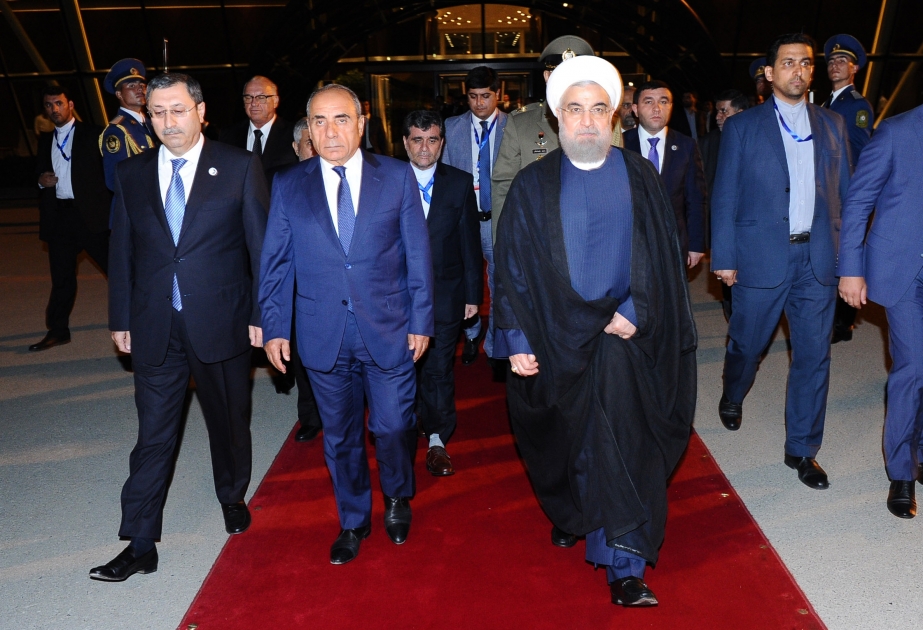 Präsident Hassan Rohani beendet seinen Staatsbesuch in Aserbaidschan