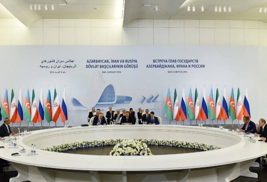 Трехсторонний саммит президентов Азербайджана, Ирана и России в центре внимания российских медиа