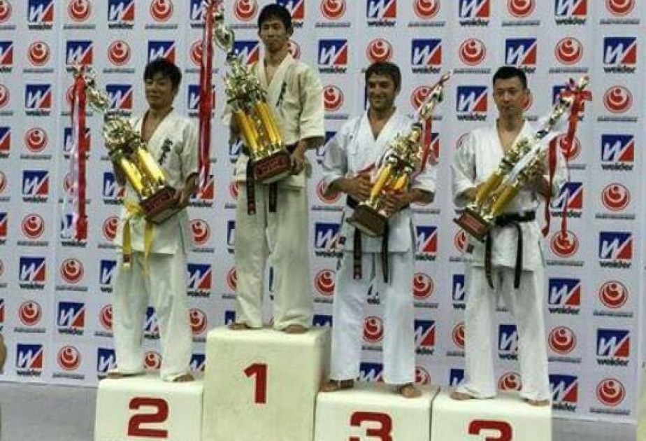 Veteran karateçimiz dünya çempionatında fərqlənib