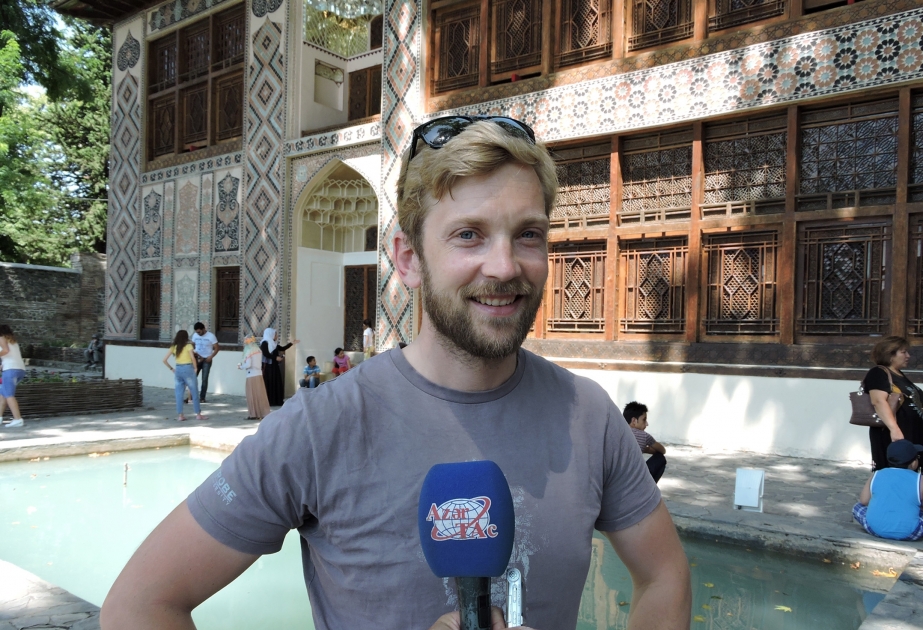 Französischer Tourist: Ich möchte aserbaidschanische Nationaltänze tanzen lernen