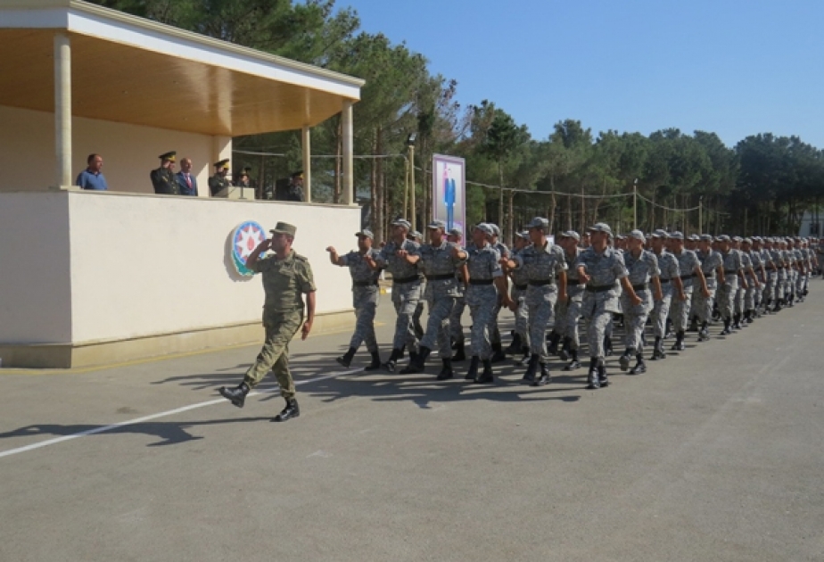 Gənc əsgərlərin hərbi andiçmə mərasimi keçirilib