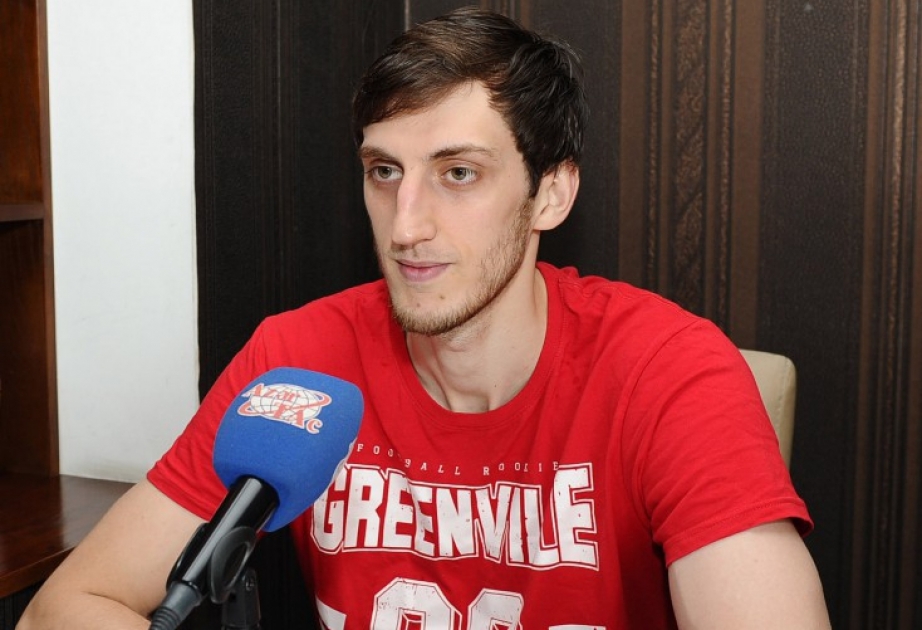 Zirvəyə yol: Olimpiya çempionu Radik İsayevin həyat və mübarizəsindən bəzi ştrixlər