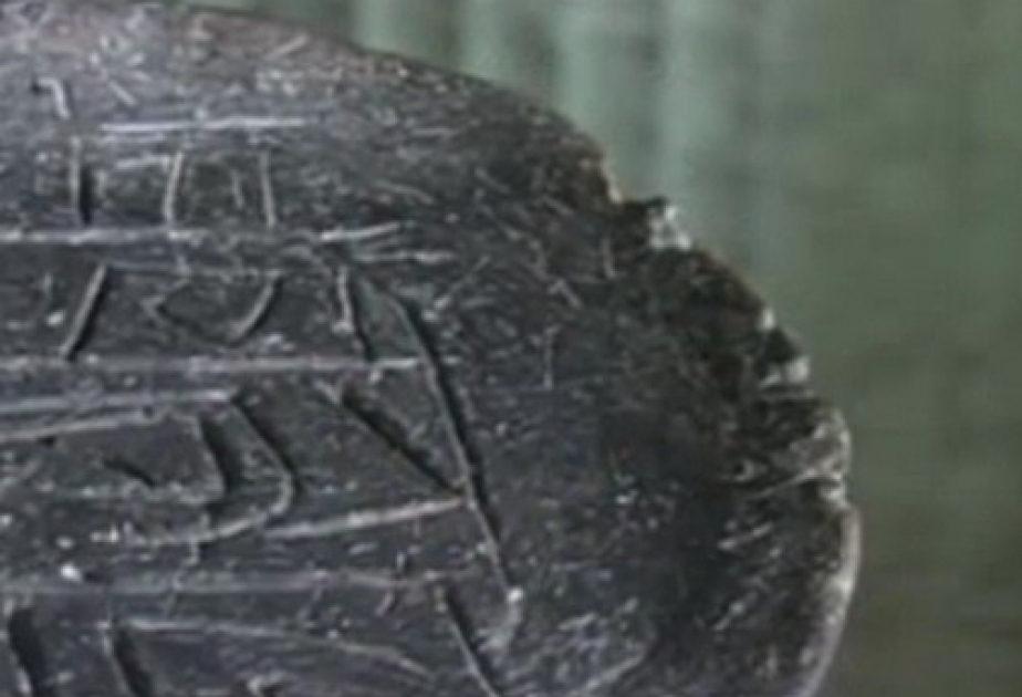 Bolqarıstanda 7 min il yaşı olan yazılı lövhə tapılıb