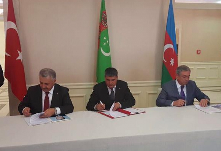 Azerbaijan, Turkey, Turkmenistan sign declaration on creation of new transportation corridor from China to UK