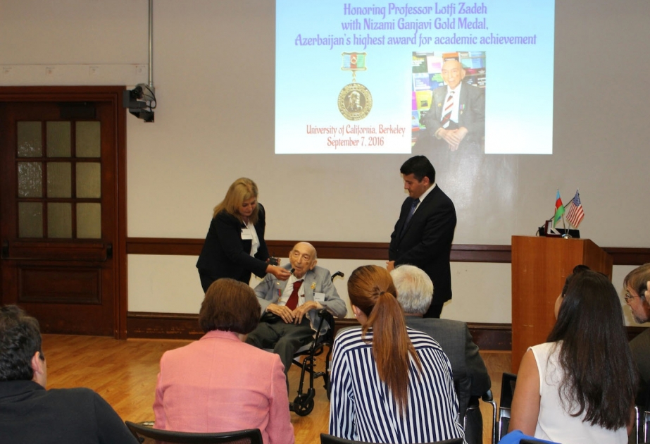 Azerbaijani Professor of UC, Berkeley Lotfi Zadeh receives Nizami Ganjavi Gold Medal of Azerbaijan