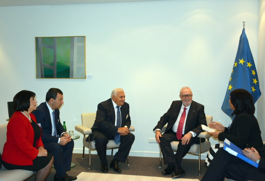 国民议会议长在斯特拉斯堡会见欧洲委员会议会大会主席