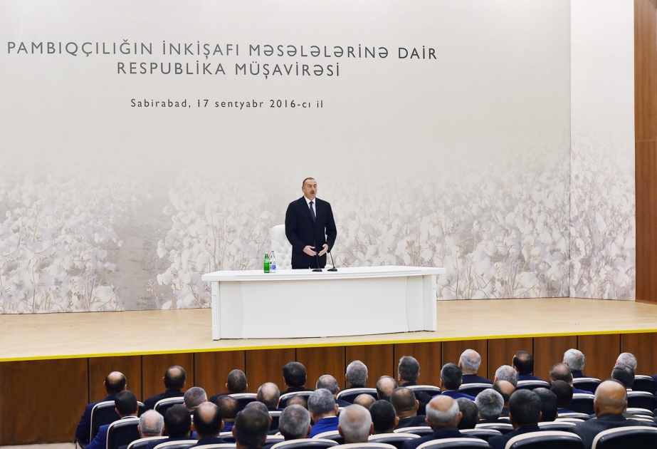 Sabirabadda Prezident İlham Əliyevin sədrliyi ilə pambıqçılığın inkişafına dair respublika müşavirəsi keçirilib [YENİLƏNİB] VİDEO