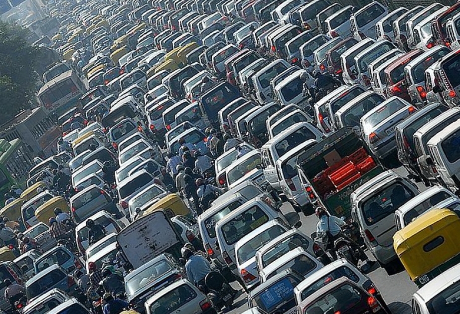 Çində avtomobil bumu davam edir
