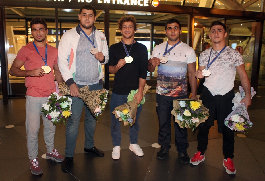 Junior Azerbaijani judo fighters return home from European Championships