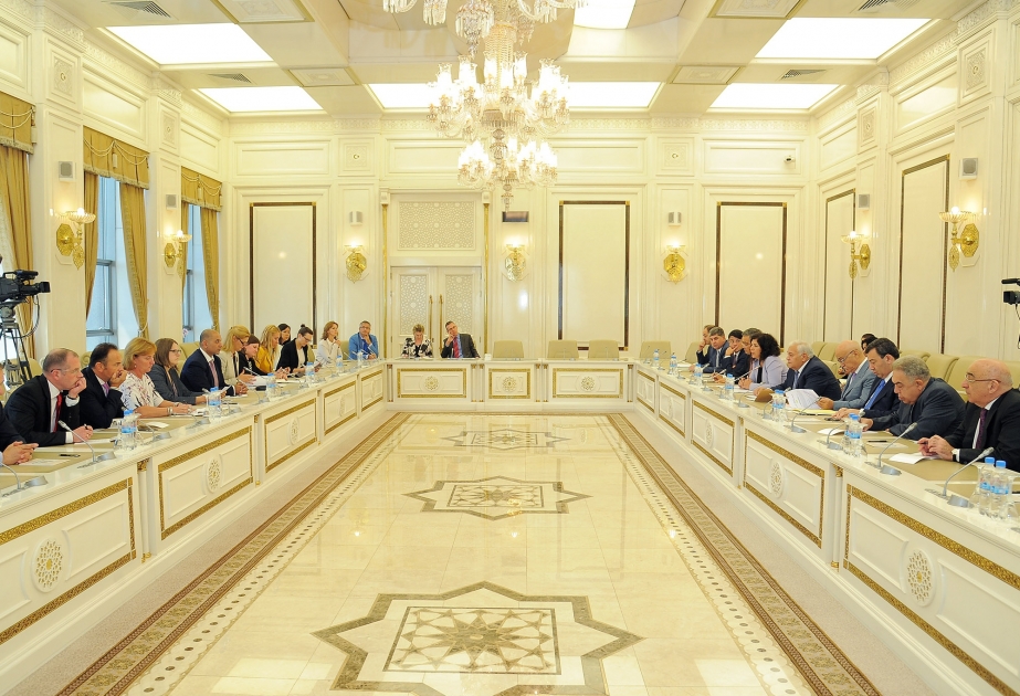 La délégation de la Commission de coopération parlementaire UE-Azerbaïdjan a été au Milli Medjlis