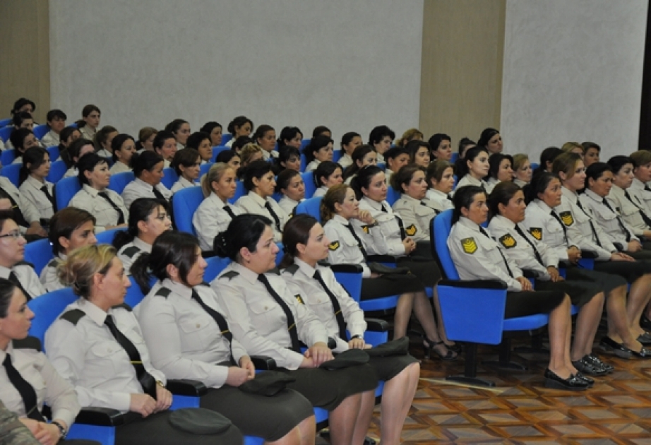 “Qadın hərbi qulluqçular və milli mənəvi dəyərlərimiz” mövzusunda seminar-müşavirə keçirilib