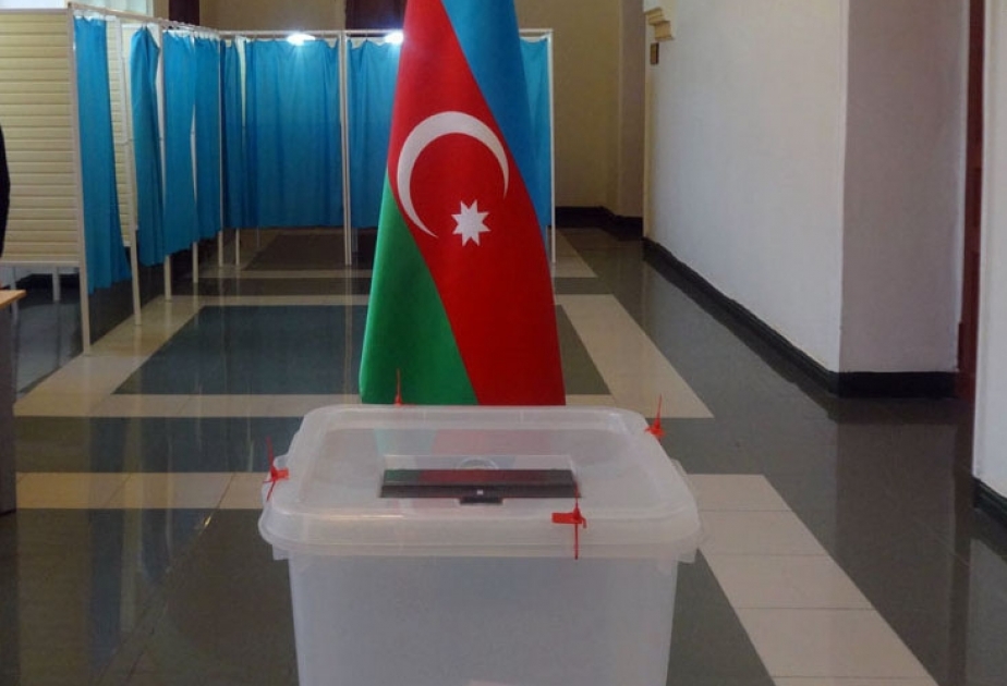 Azerbaijanis vote in referendum VIDEO
