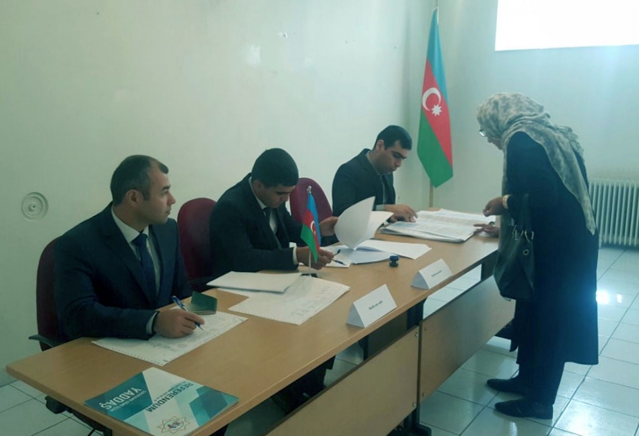 Təbrizdə referendumla bağlı səsvermə davam edir