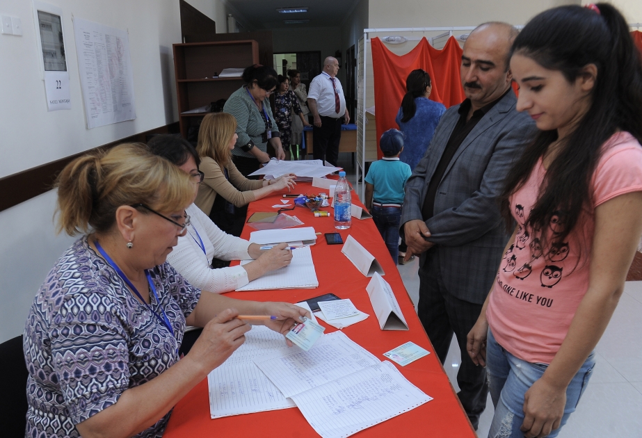 Xətai rayonunda seçki məntəqələri tam tərkibdə və vaxtında fəaliyyətə başlayıb