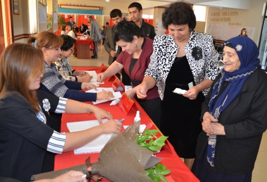 111-year old woman casts her ballot in Azerbaijani referendum