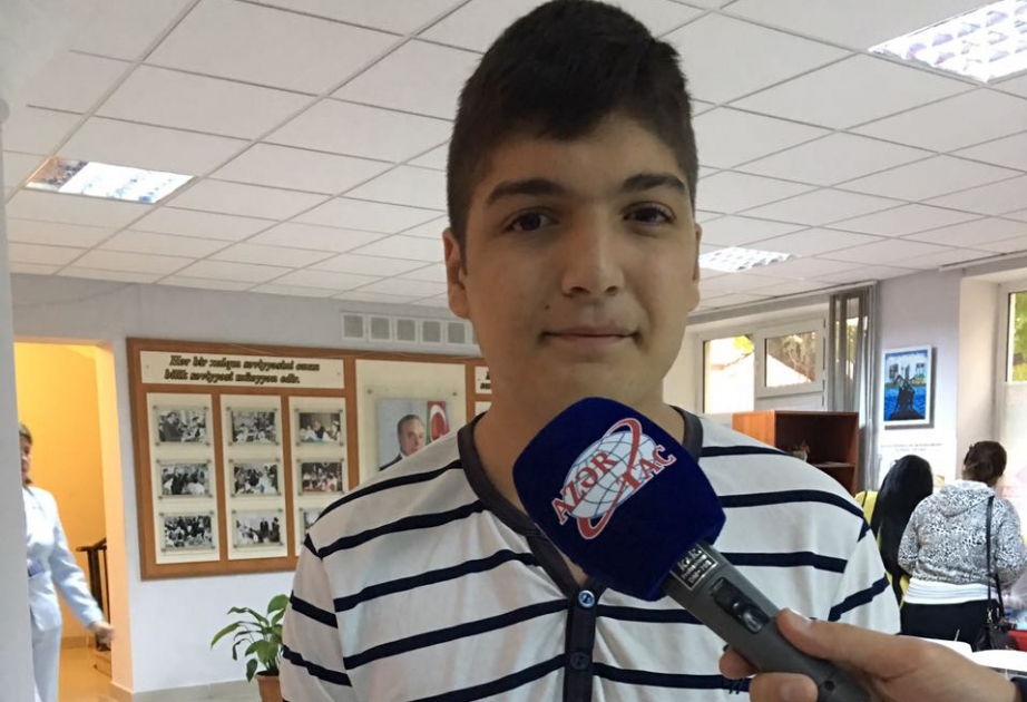 Yunis Vəlizadə: İlk dəfə səs verdiyim üçün çox xoşbəxtəm
