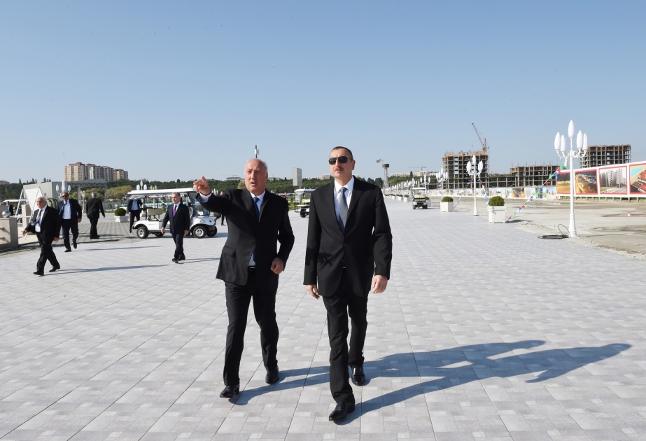 Le président Ilham Aliyev inaugure le Parc en bord de mer de Soumgaït VIDEO