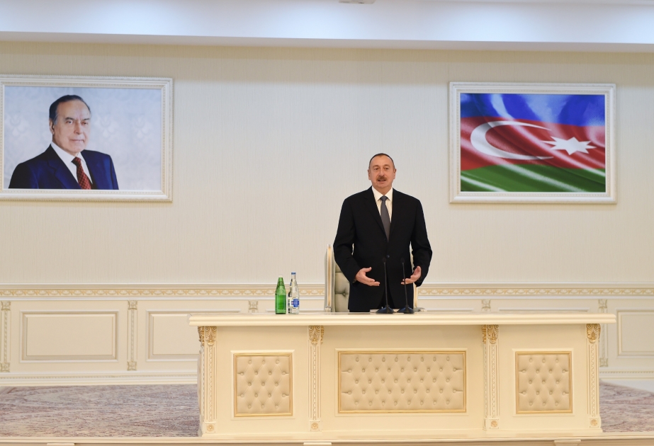 Sumqayıtda Heydər Əliyev Mərkəzinin yeni binasında şəhər ictimaiyyətinin nümayəndələri ilə görüş [YENİLƏNİB] VİDEO