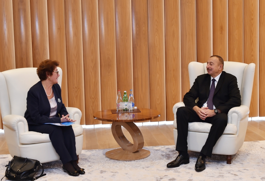 Aserbaidschans Präsident Ilham Aliyev empfängt stellvertretende UN-Generalsekretärin VIDEO