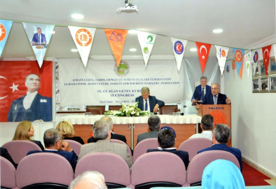 Avrasiya Federasiyasının III Konqresinin bəyannaməsində azərbaycanlı qaçqın və məcburi köçkünlərin doğma yurdlarına qayıtmaları tələb edilir