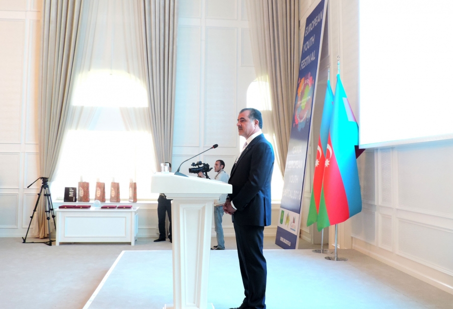 In Ganja Europäisches Jugendfestival eröffnet