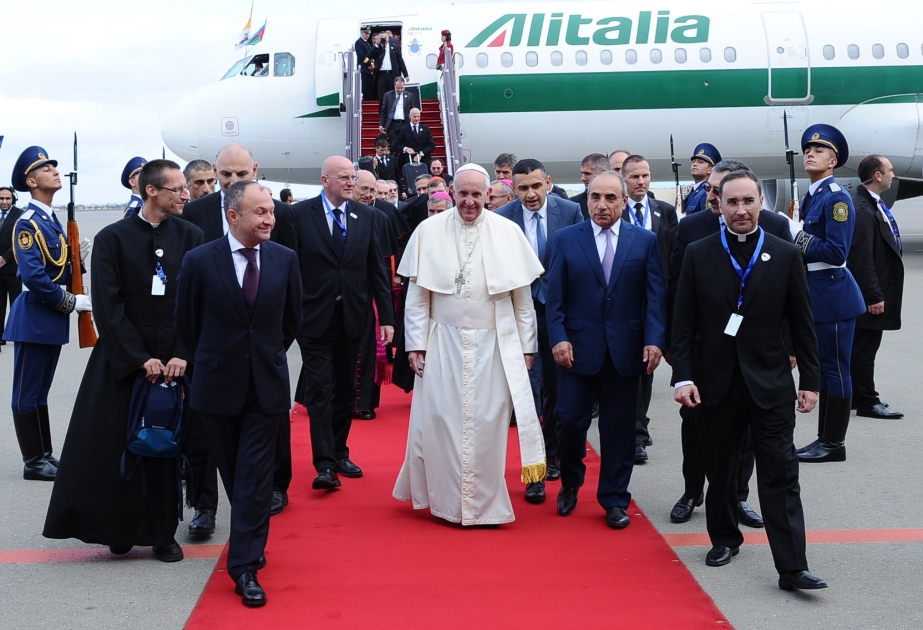 Pope Francis arrives in Azerbaijan