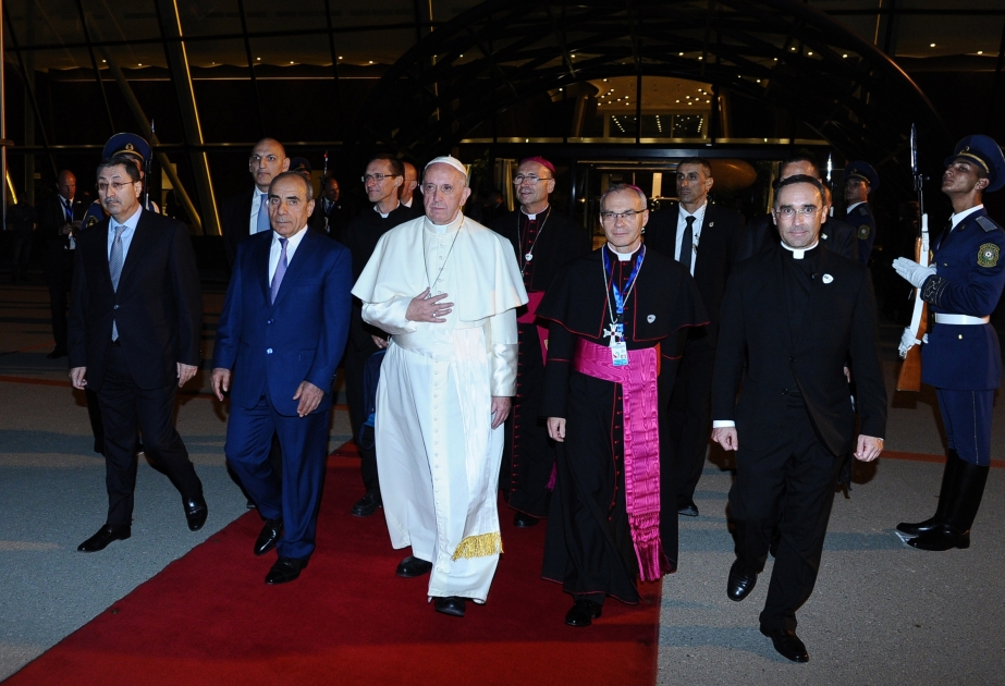 Papst Franziskus beendet seinen Besuch in Aserbaidschan