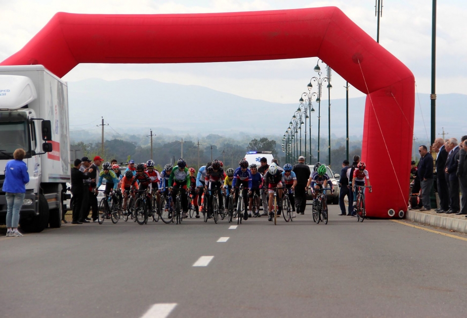 Oğuzda velosiped idmanı üzrə Azərbaycan birinciliyinin ilk qalibləri müəyyənləşib