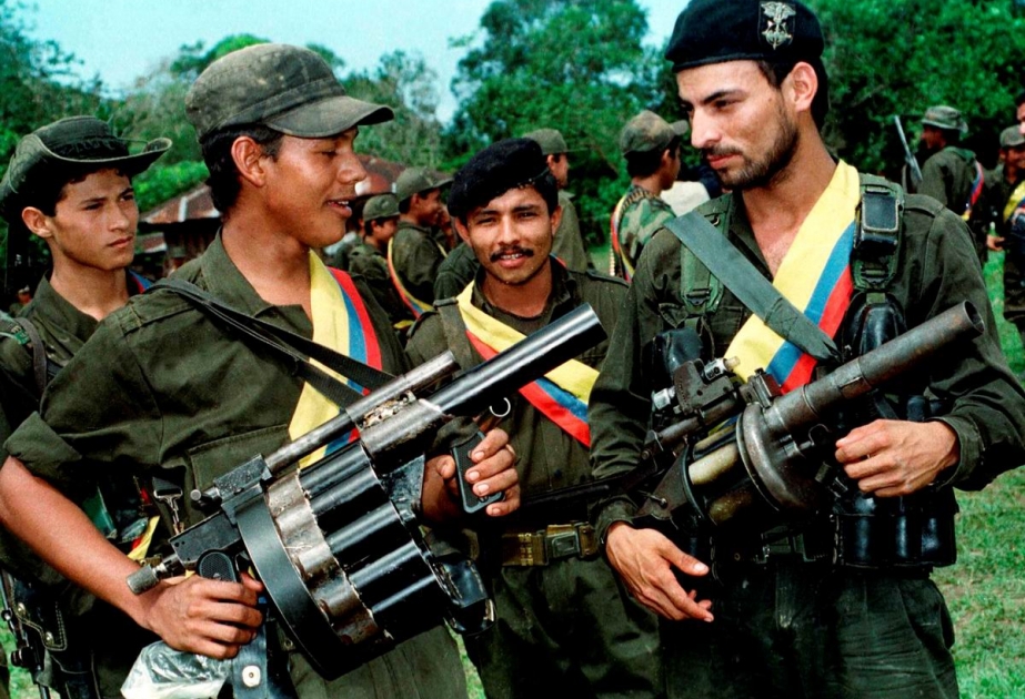 Kolumbiyalılar FARC qruplaşması ilə sülh sazişinin əleyhinədir