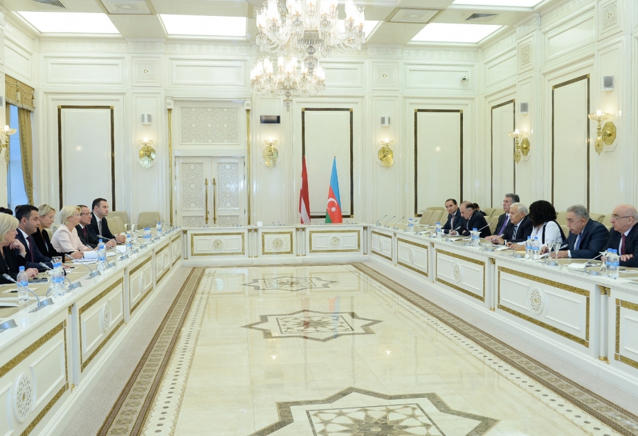Les relations interparlementaires azerbaïdjano-lettones au cœur des discussions