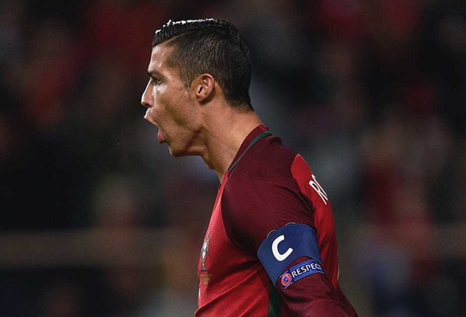Ronaldo millinin heyətində ilk pokerinə imza atıb VİDEO