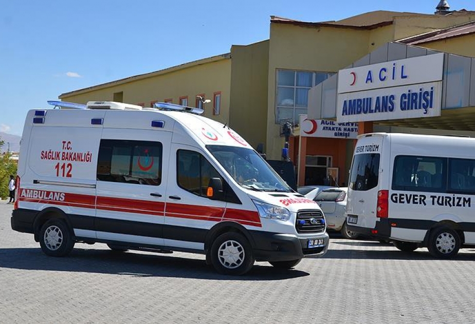 Blast hits Turkish gendarmerie post in southeast