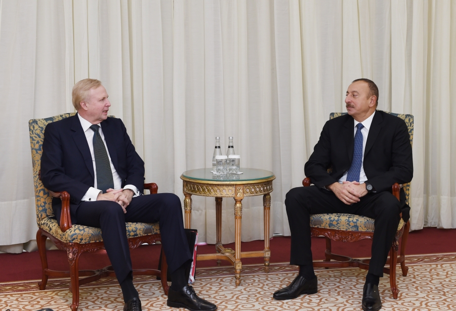 Präsident Ilham Aliyev trifft mit dem BP-Vorstandsvorsitzenden in Istanbul zusammen VIDEO