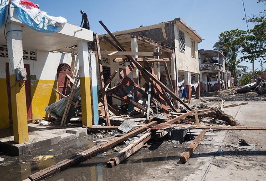 Число жертв урагана в США достигло 27 человек