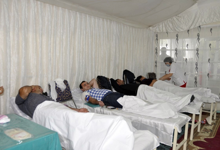 Bərdəlilər Aşura günündə keçirilən nəcib aksiyaya qoşulublar