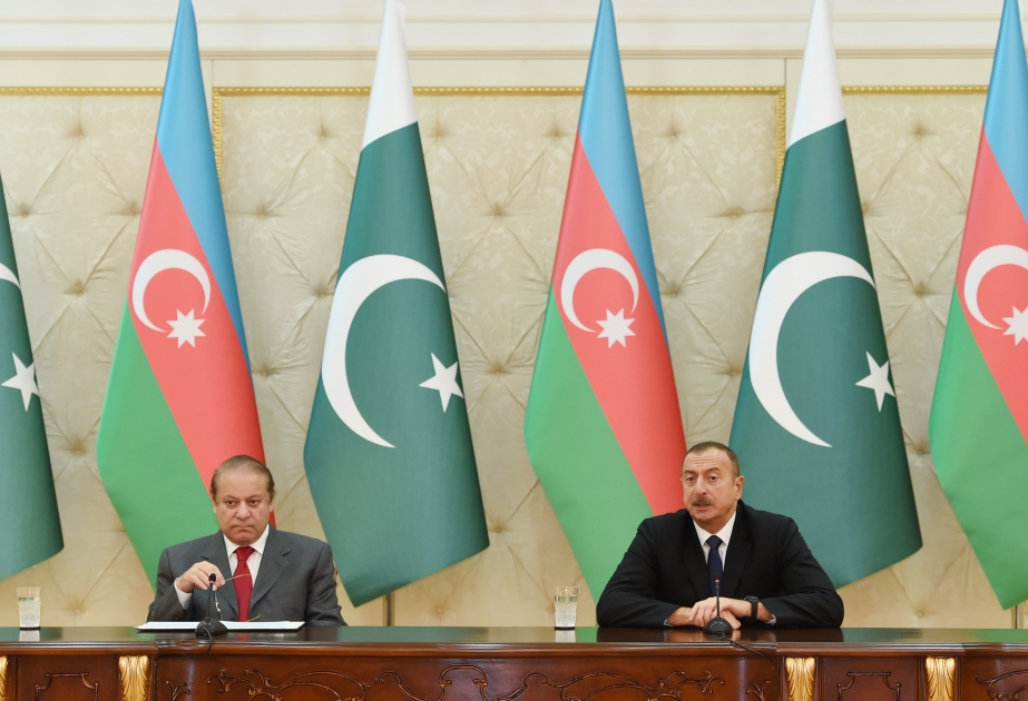 President Ilham Aliyev and Pakistani Prime Minister Muhammad Nawaz Sharif made statements for the press VIDEO