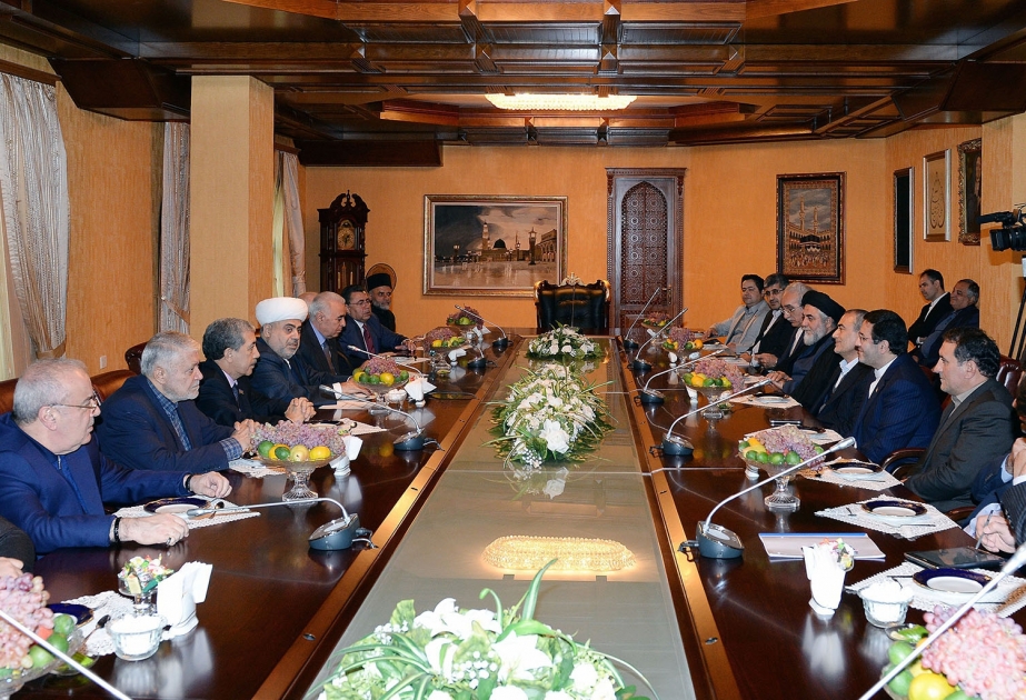 Les rapports religieux et moraux entre les peuples azerbaïdjanais et iranien se développent