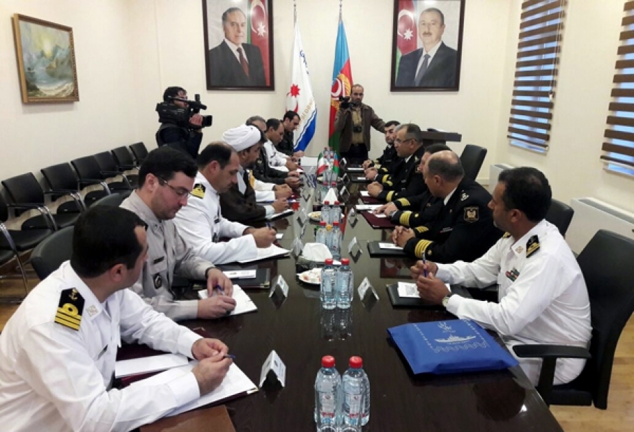 İran hərbi gəmilərinin şəxsi heyəti Fəxri xiyabanda Ulu Öndərin məzarını və Şəhidlər xiyabanını ziyarət edib