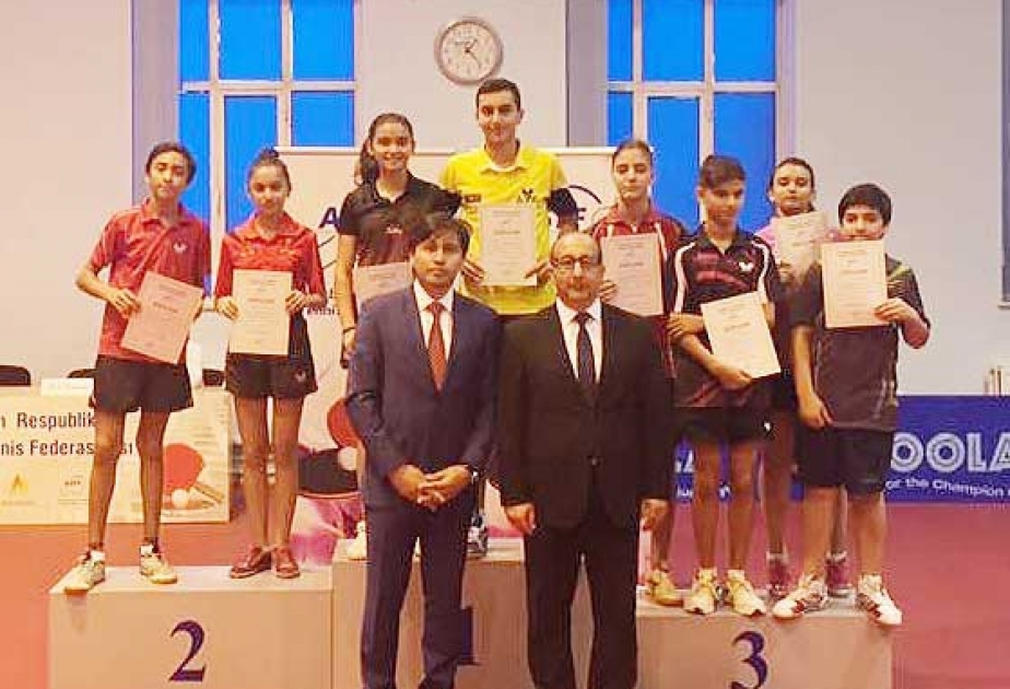 Stolüstü tennis üzrə yarışlar başa çatıb