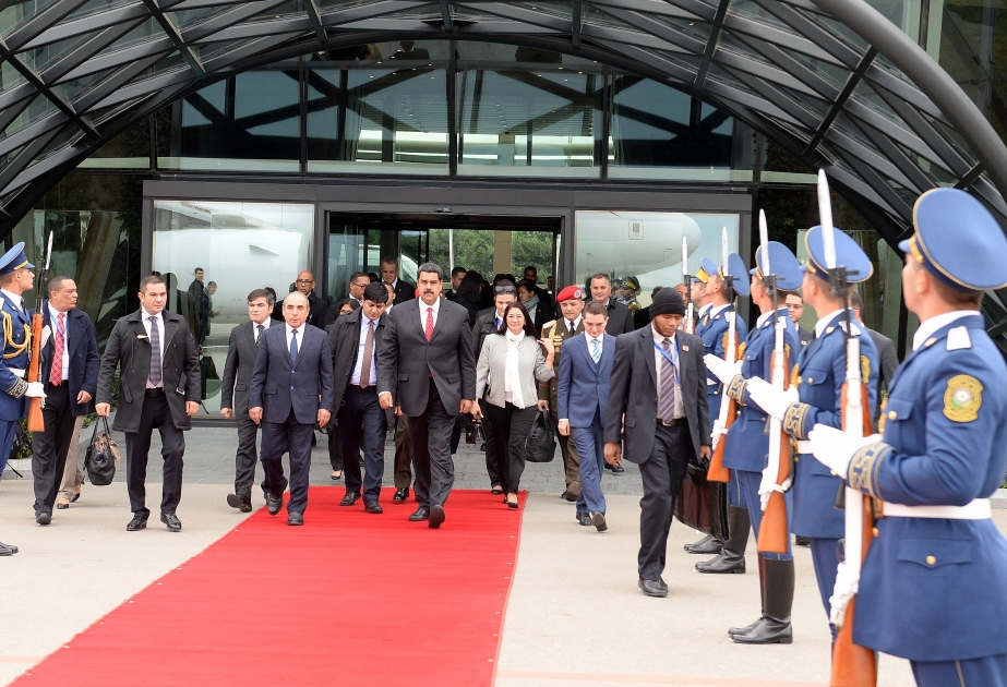 Staatsbesuch von Venezuelas Präsident Nicolás Maduro in Aserbaidschan zu Ende gegangen
