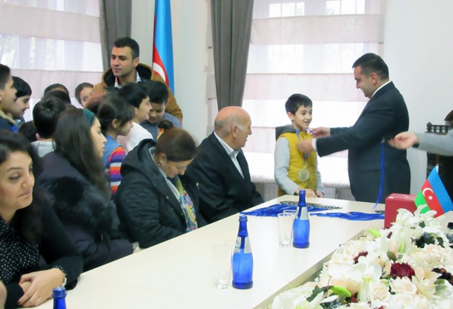 Azərbaycanın Batumidəki baş konsulluğunda 12 yaşlı şahmatçılarımızla görüş keçirilib