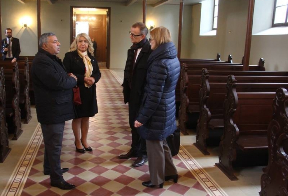 L’ambassadeur d’Allemagne visite l’Eglise luthérienne allemande à Chemkir