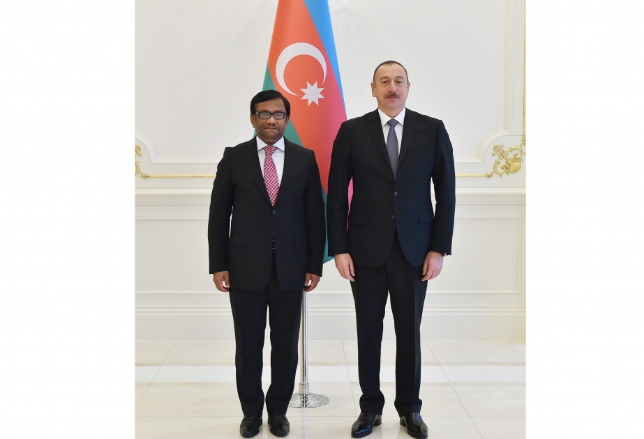 President Ilham Aliyev received credentials of incoming Bangladeshi Ambassador VIDEO