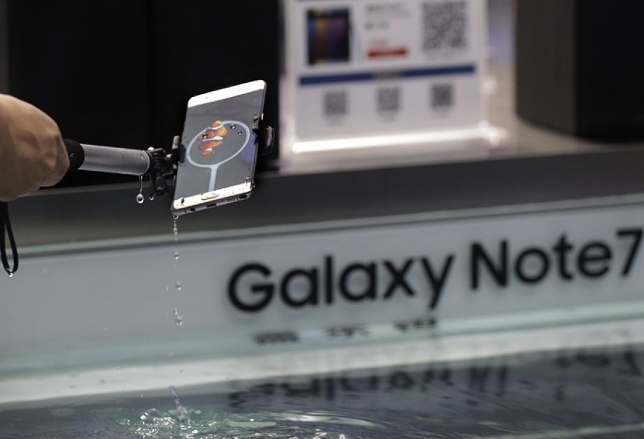 Samsung Electronics vows mobile rebound, dangles buyback after Note 7 shock